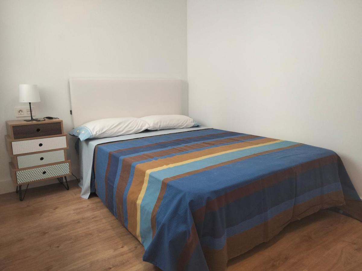 Appartamento Comodo Apartamento En Zona Antigua Dos Pontevedra Esterno foto